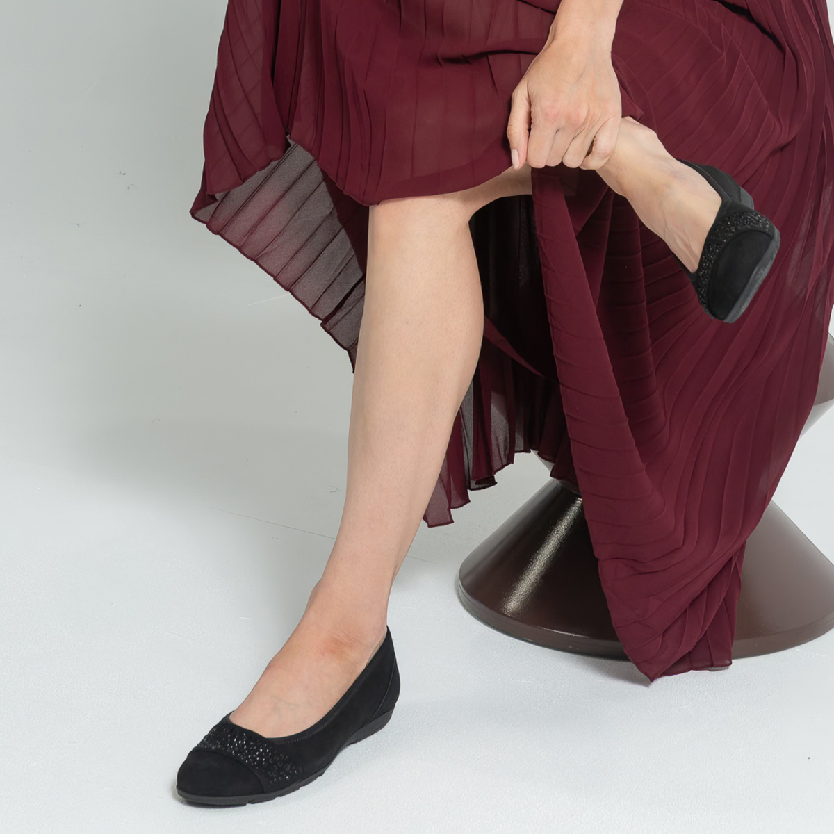Greta Black Suede Leather Ballet Flats - GABOR | Shouz