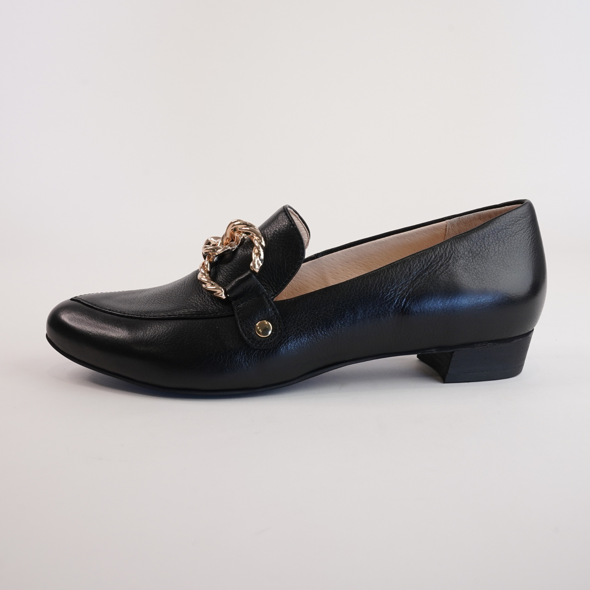 Esben Black/ Black Heel Leather Loafers - DJANGO AND JULIETTE | Shouz