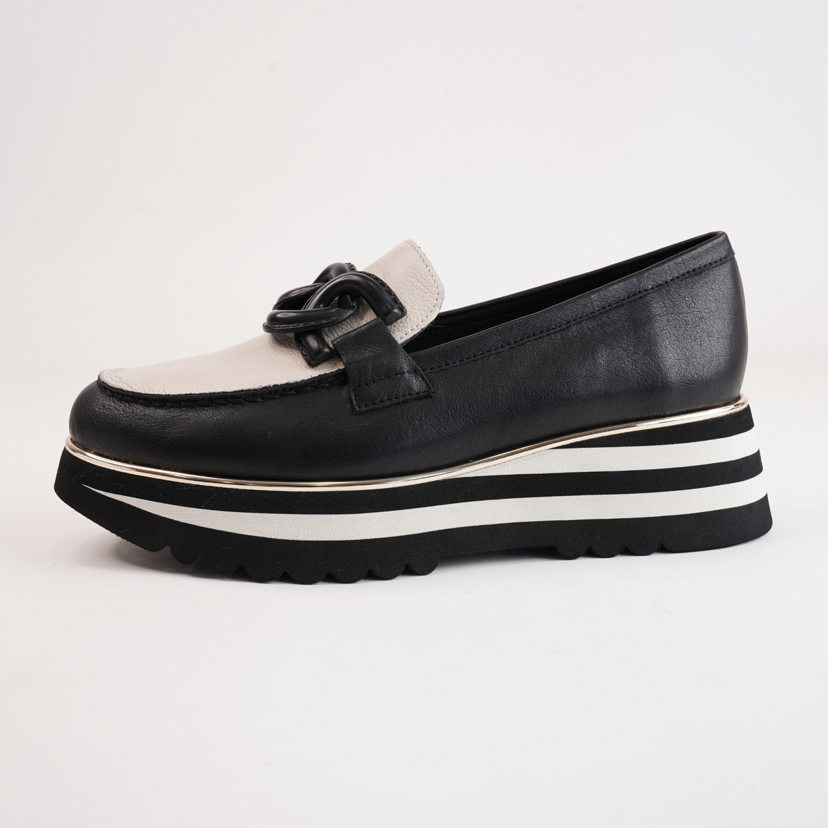 Ealia Black/ Milk Leather Loafers - DJANGO AND JULIETTE | Shouz