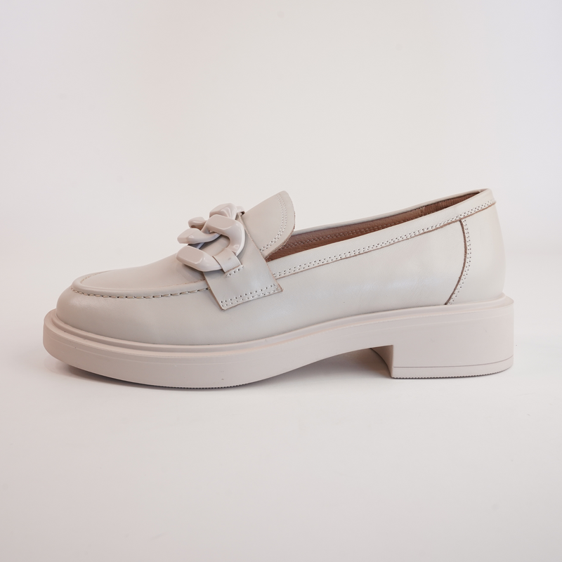 Ishie Almond Leather Loafers