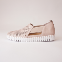 Habiki Rose Leather Sneakers