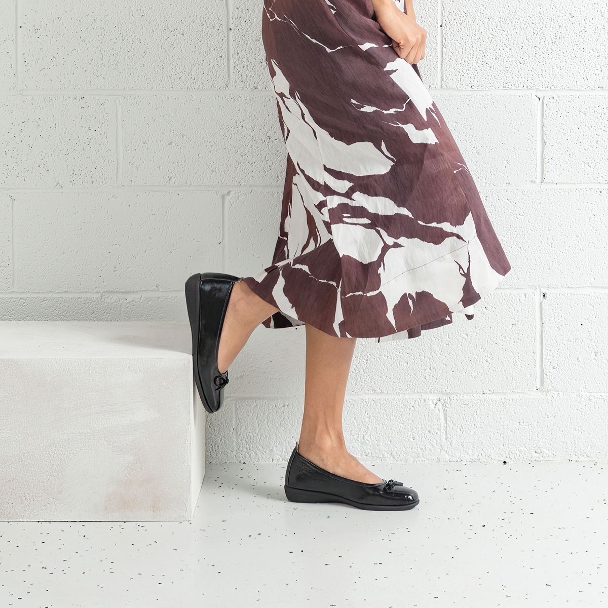 Sarah Black Patent Leather Ballet Flats - SALA | Shouz