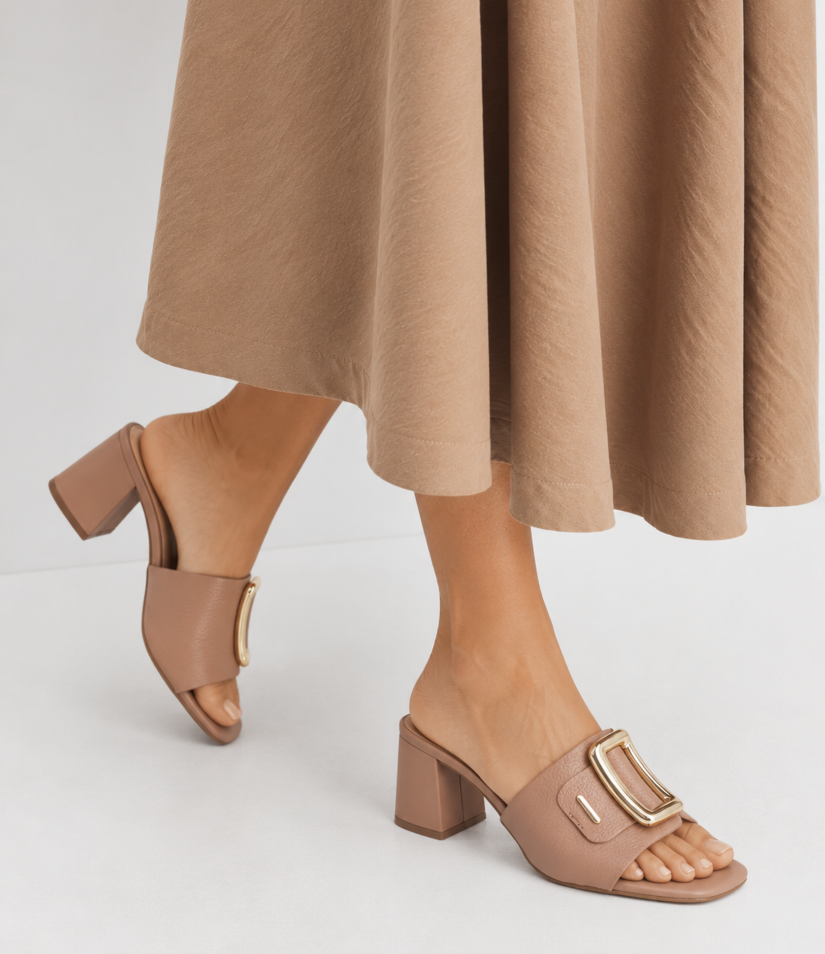 Jurema Mocha Mousse Leather Heels