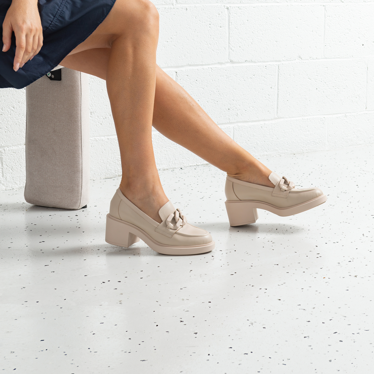 Arrigo Almond Leather Heeled Loafers - DJANGO AND JULIETTE | Shouz