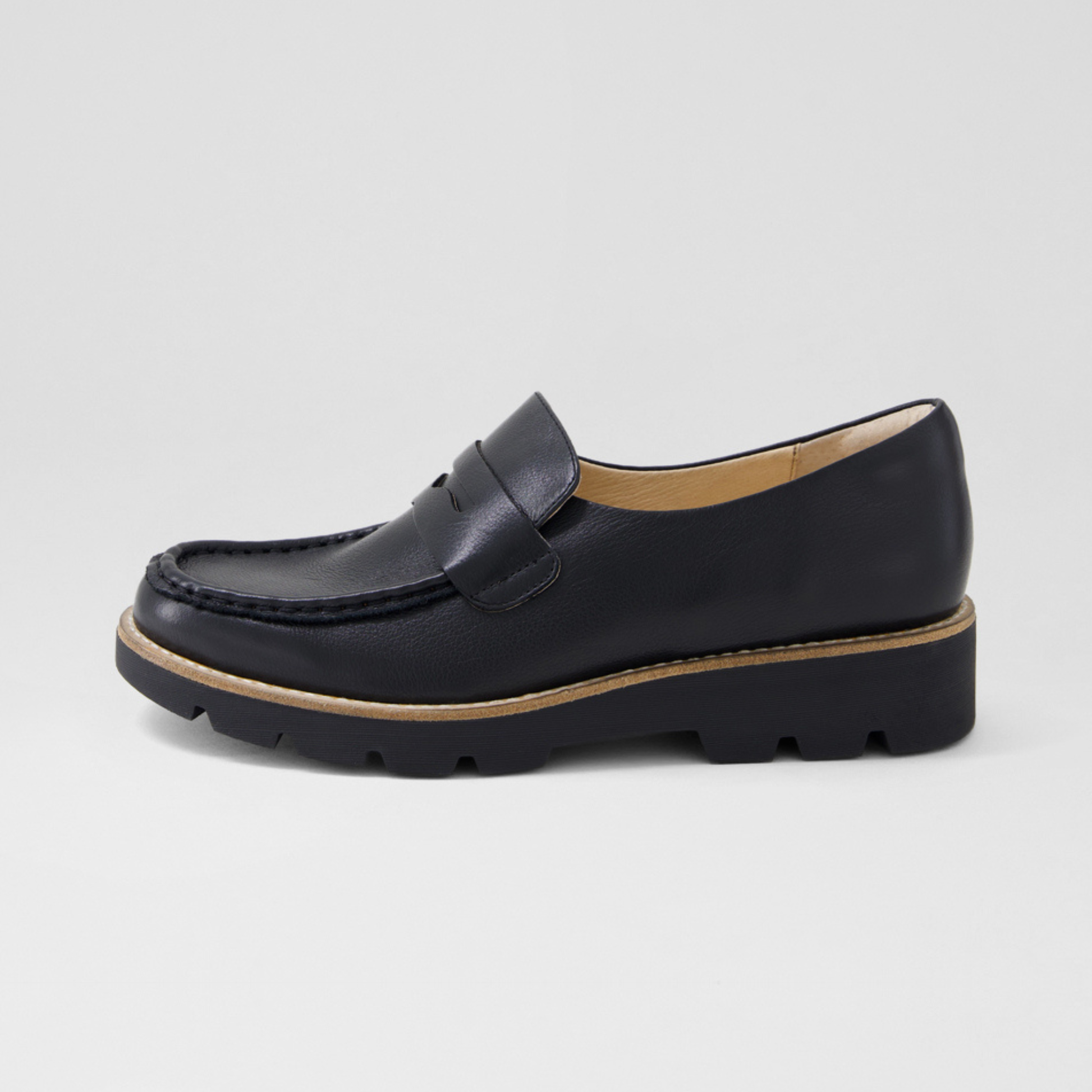 Dorte Black Leather/ Black Sole Loafers - DJANGO AND JULIETTE | Shouz