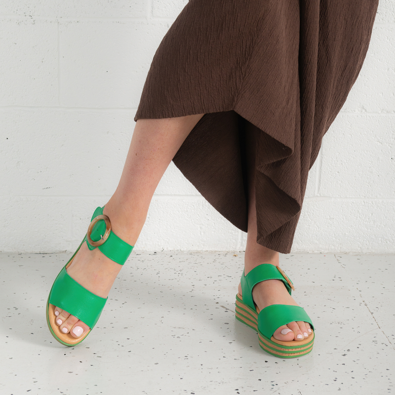 Cubbie Bright Emerald Leather Sandals