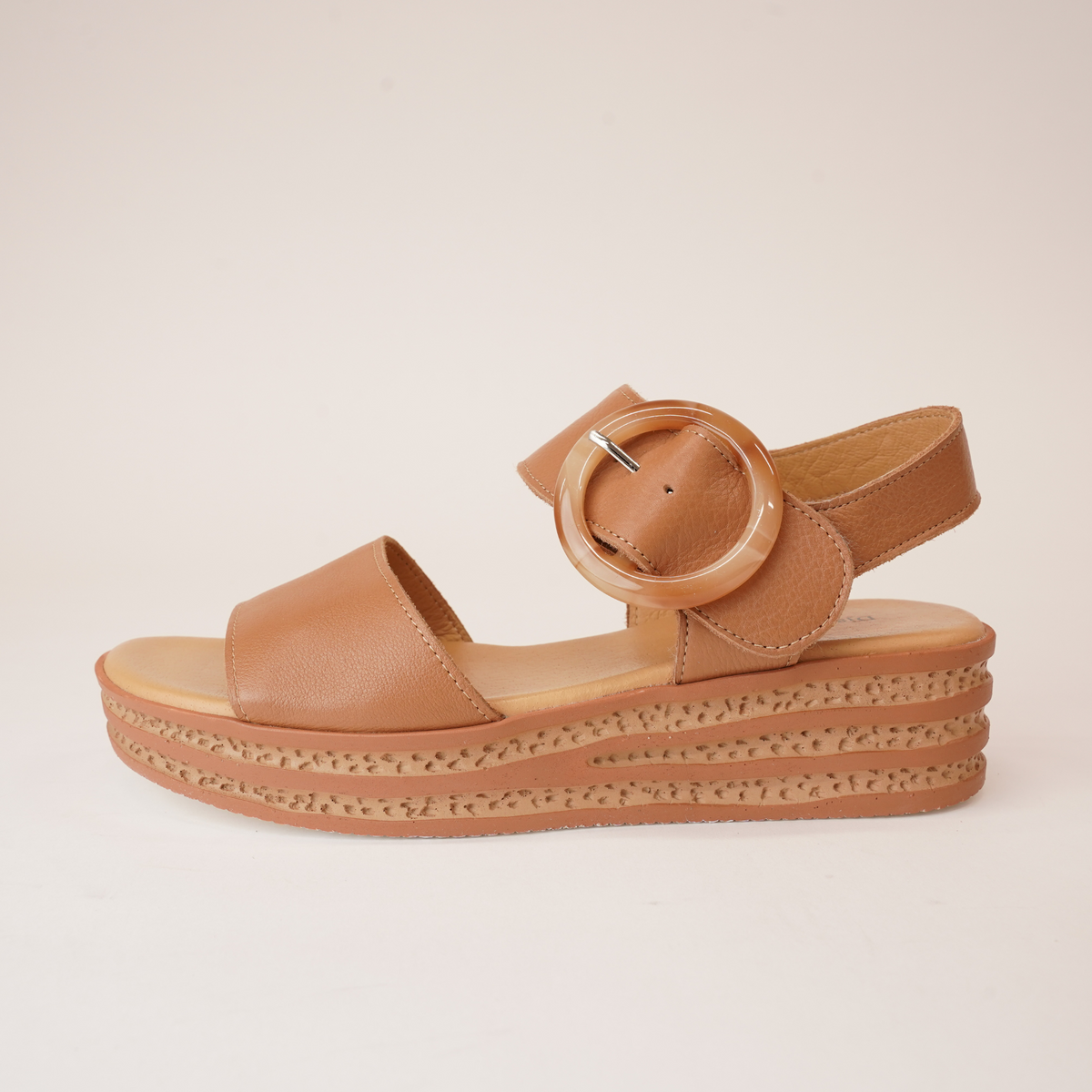 Cubbie Dark Tan Leather Sandals - DJANGO AND JULIETTE | Shouz