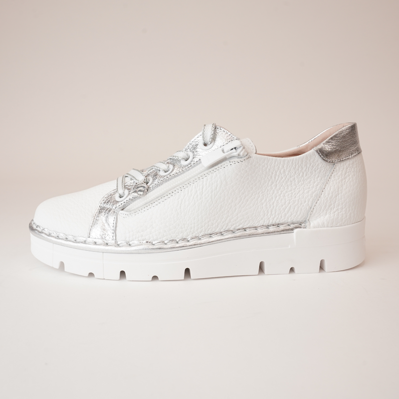 Js-2001 White/ Silver Leather Sneakers