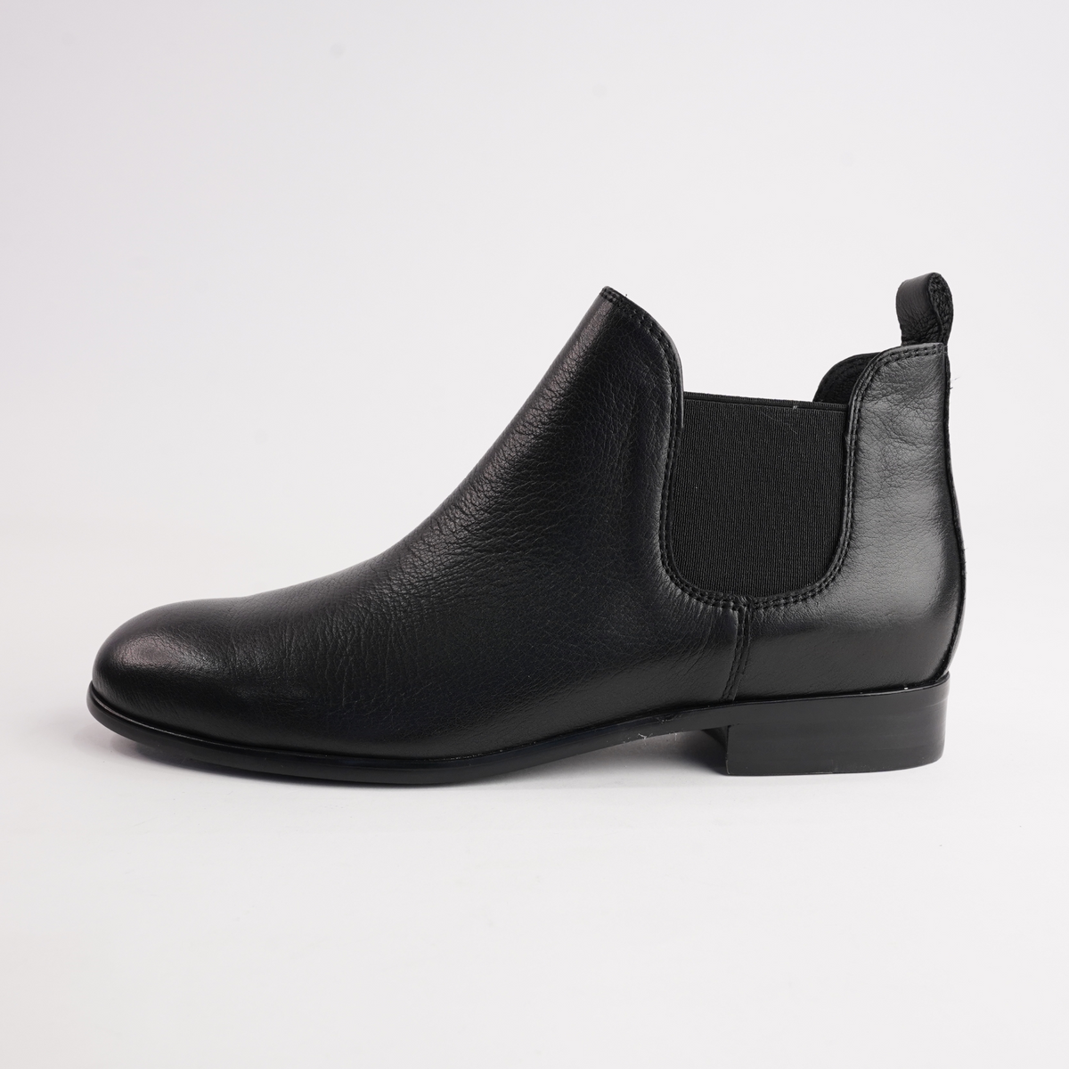 Quatisse Black Leather Ankle Boots