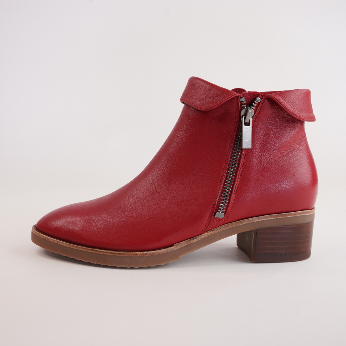 Twotimes Dark Red Leather Ankle Boots - DJANGO AND JULIETTE | Shouz