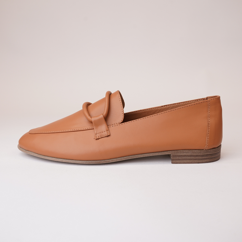 Joanne Coconut Leather Loafers