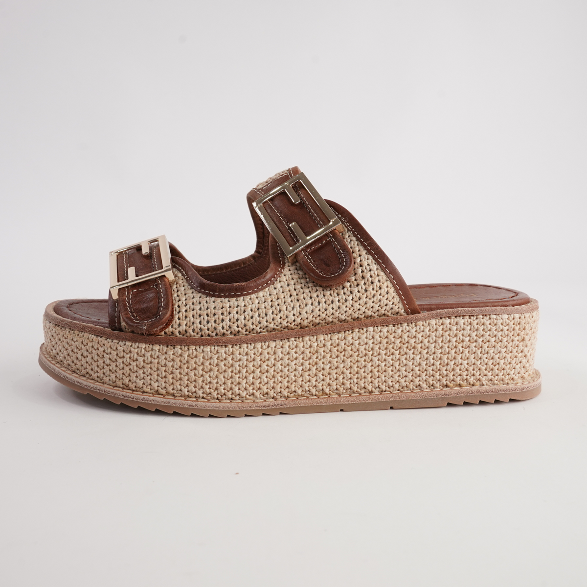 Vexta Choc Leather/ Natural Raffia Slides - DJANGO AND JULIETTE | Shouz