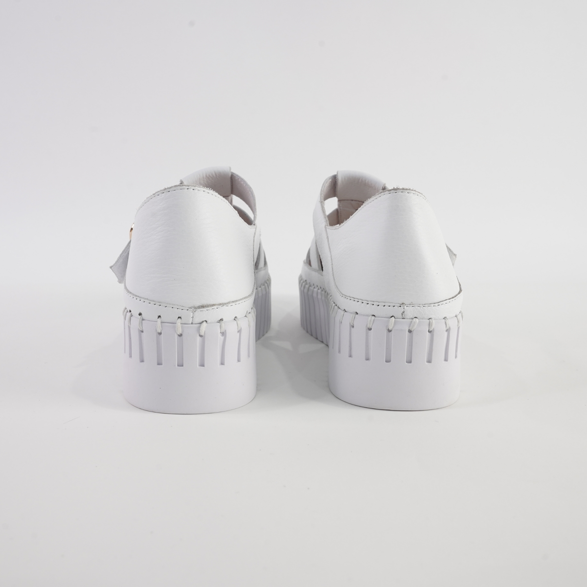 Baytown White Leather Sneakers - DJANGO AND JULIETTE | Shouz