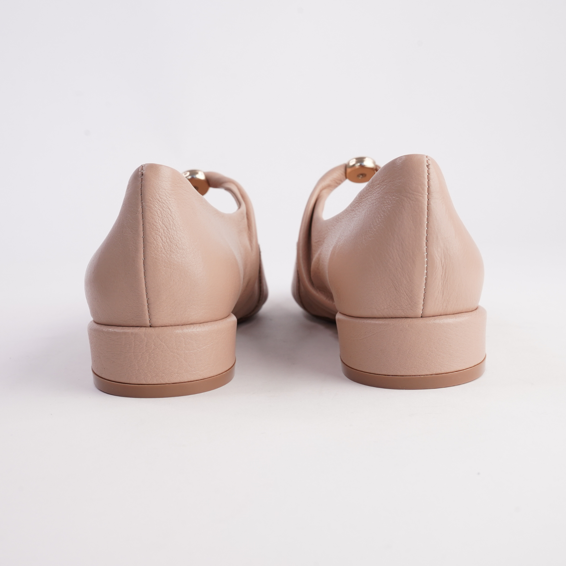 Estrela Cappuccino Leather Flats - DJANGO AND JULIETTE | Shouz