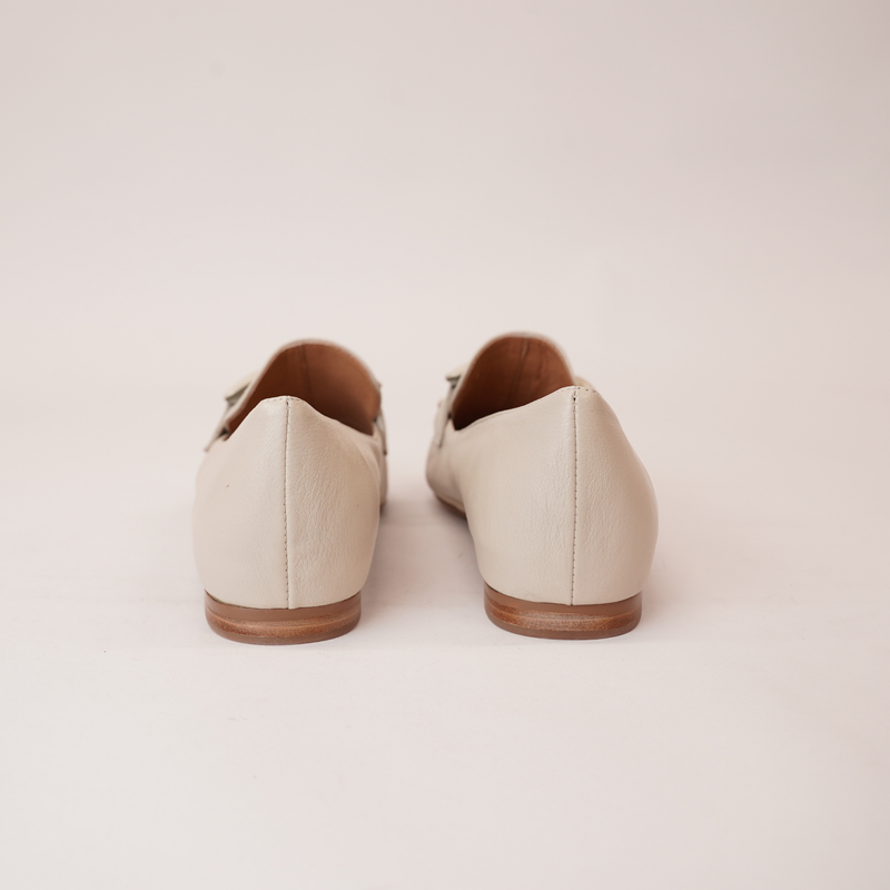 Socoros Almond Leather Loafers