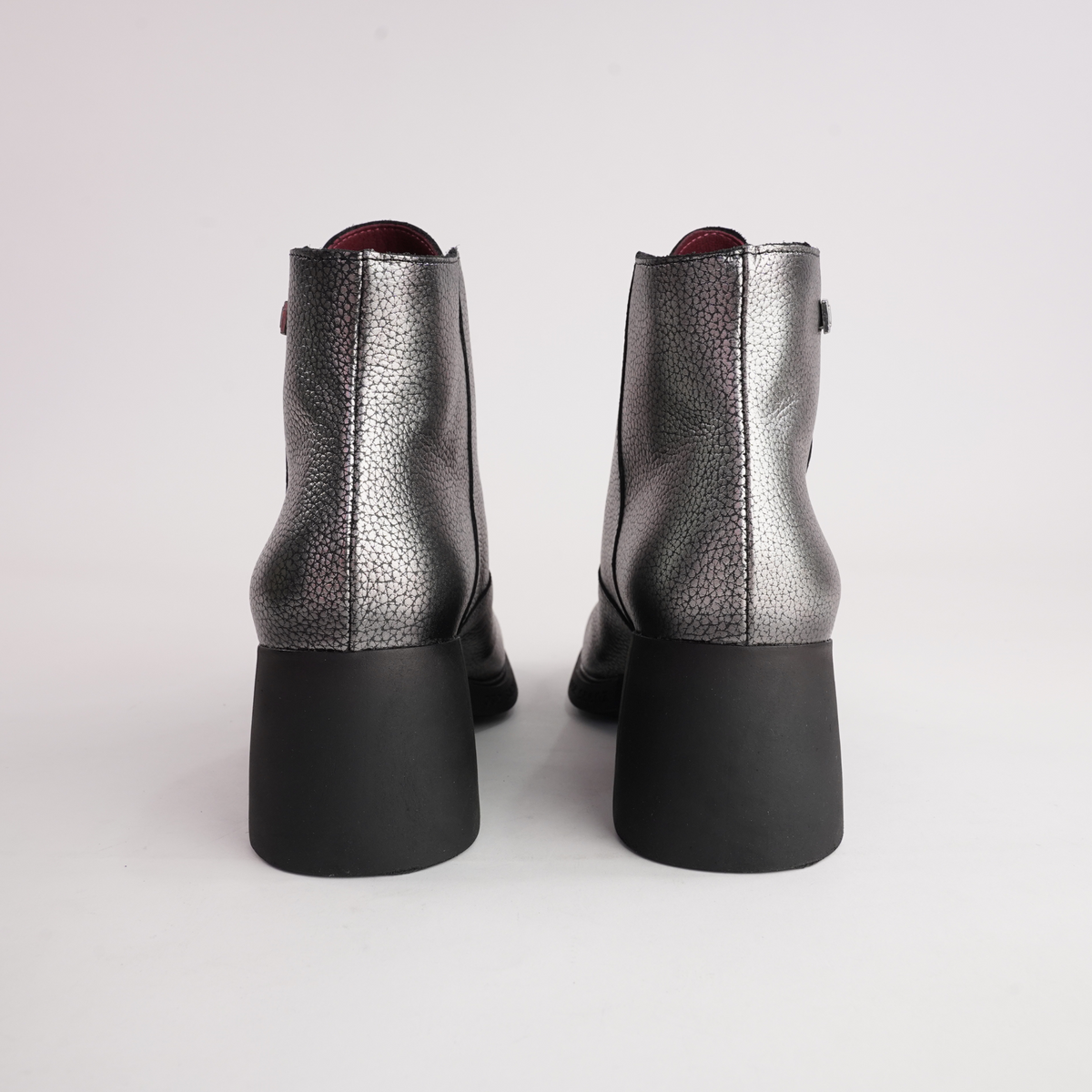 Js-5439 Acero Metal Leather Ankle Boots