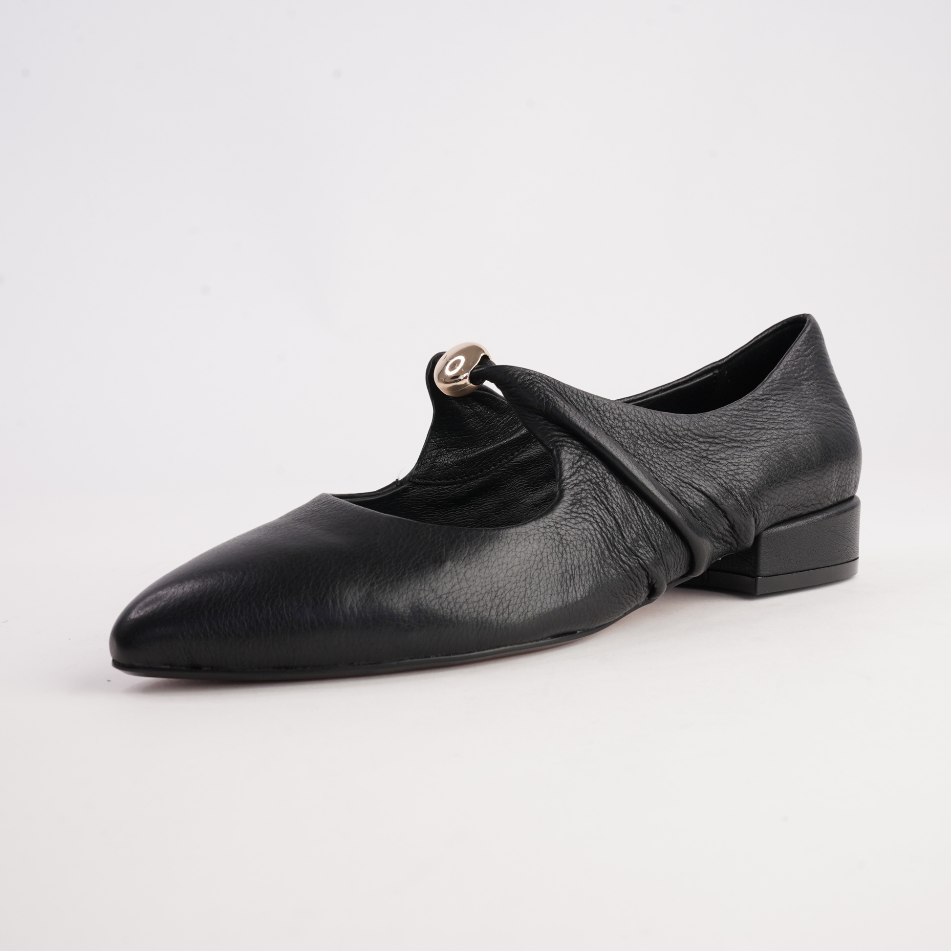 Estrela Black Leather Flats - DJANGO AND JULIETTE | Shouz