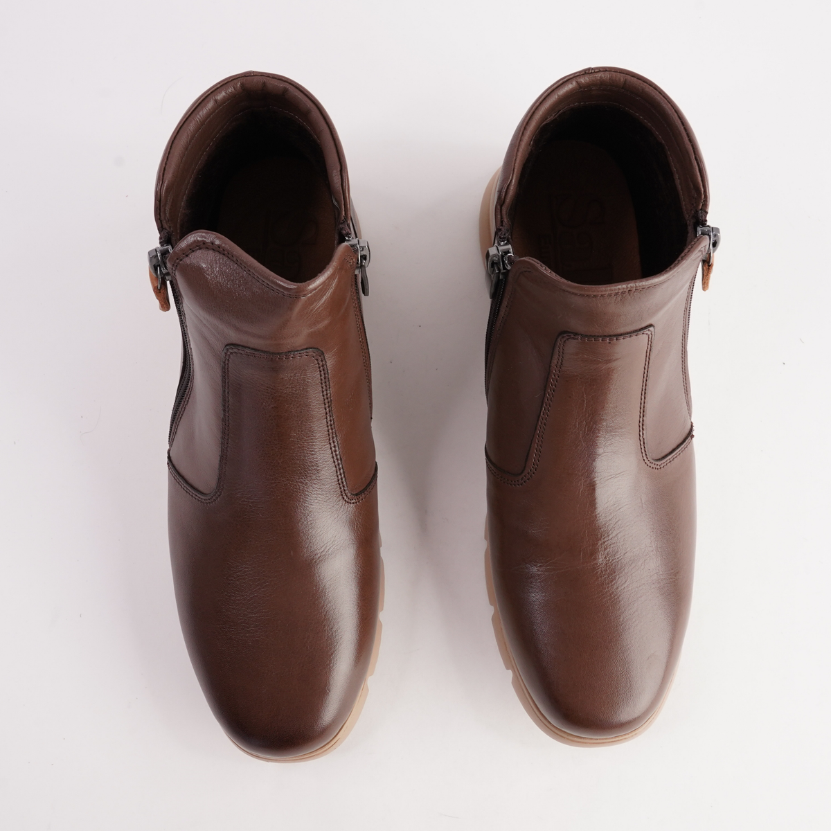 Eddie Praline Leather Ankle Boots - SALA | Shouz
