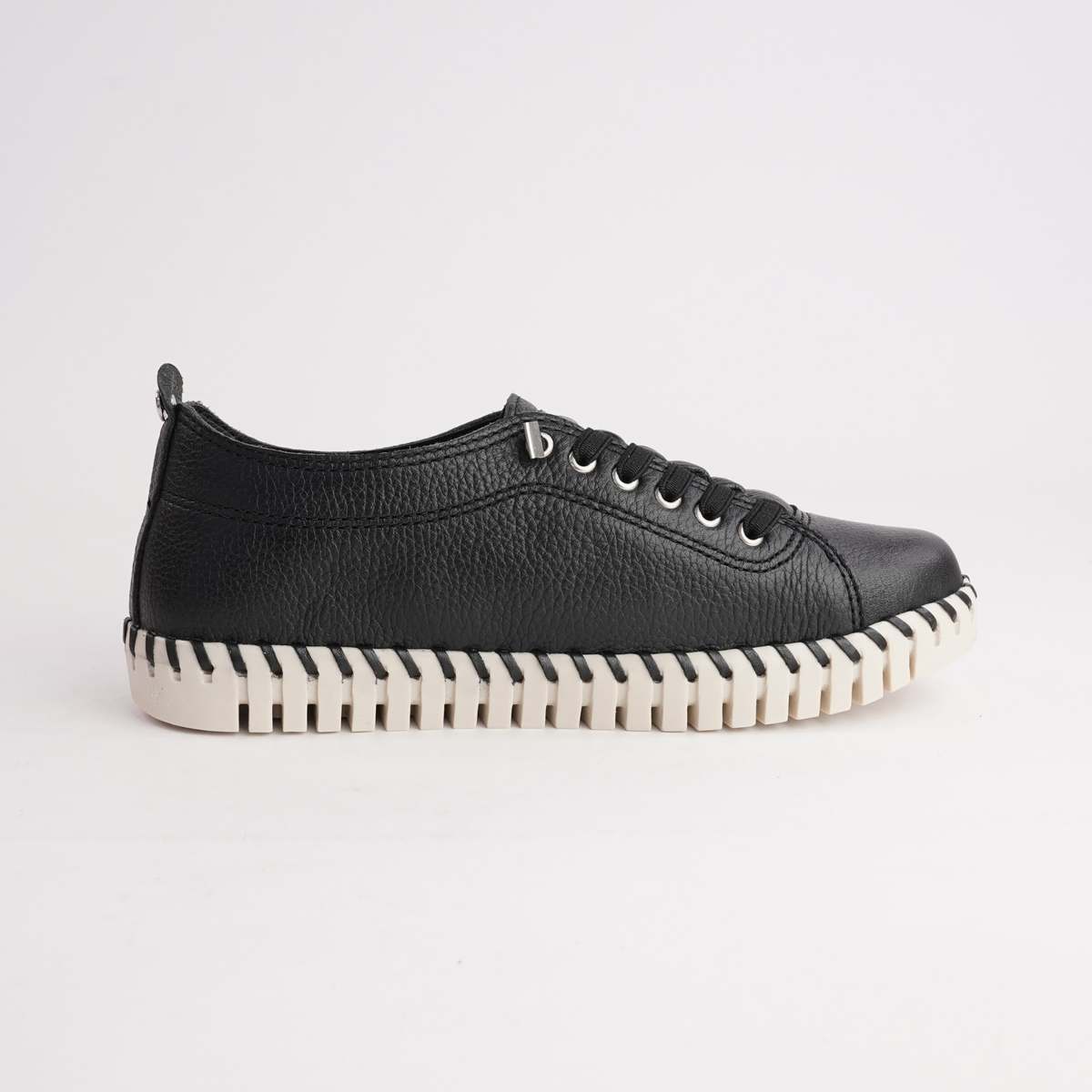 Sonia Black Leather Sneakers - NU BY NEO | Shouz