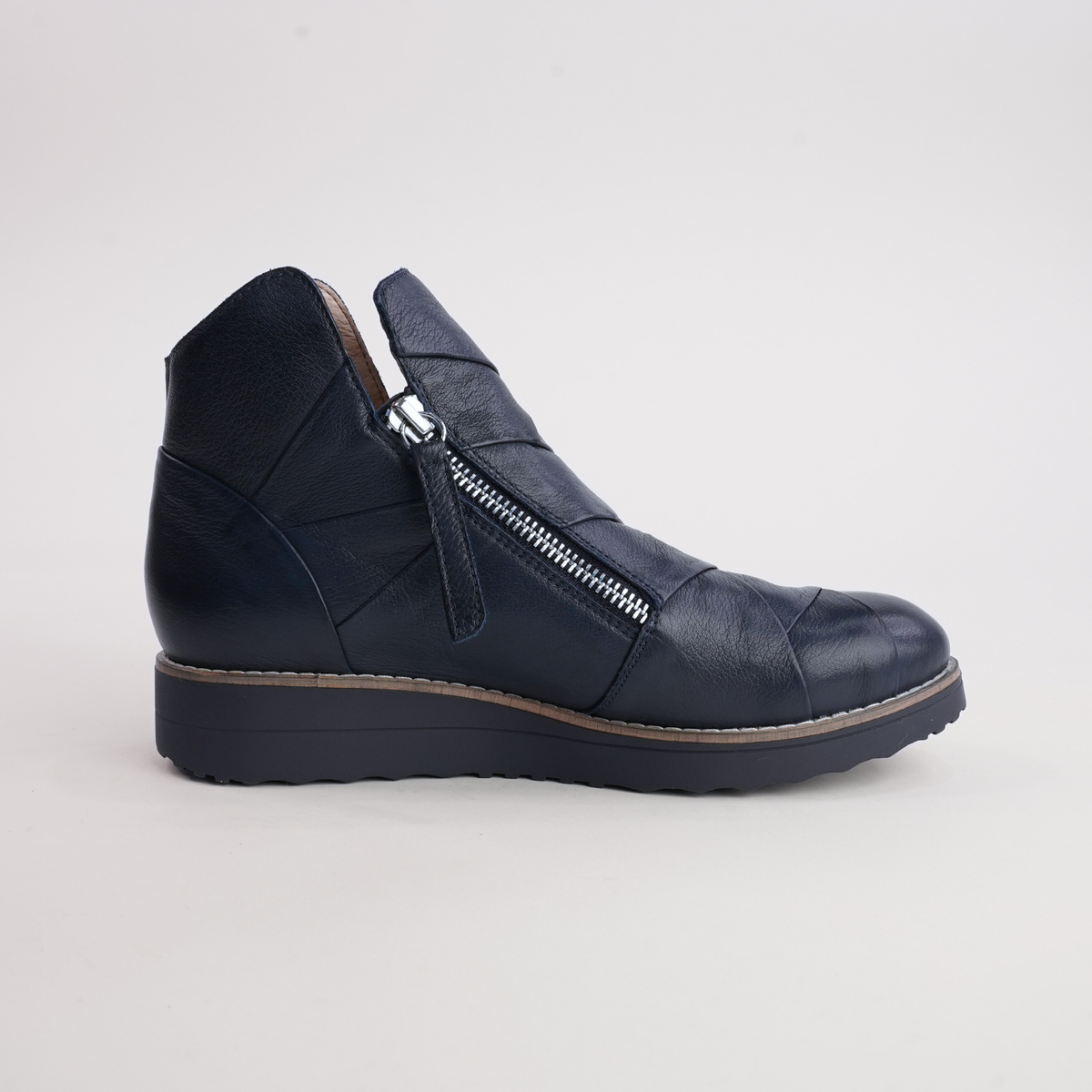 Omeah Navy/ Navy Leather Ankle Boots