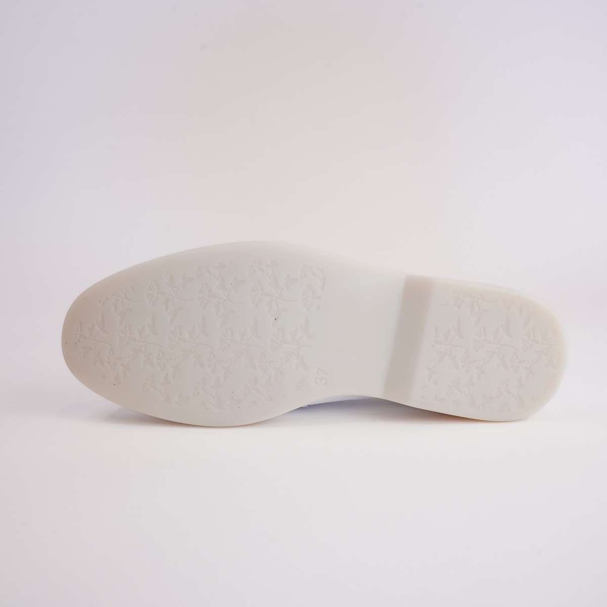 Lydea Beige Suede Leather Loafers - DJANGO AND JULIETTE | Shouz