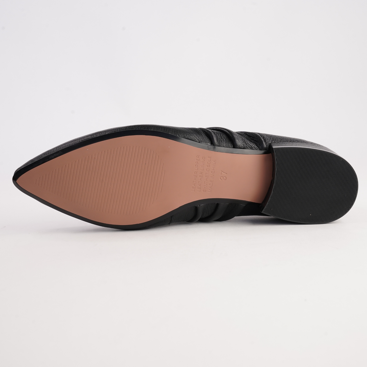 Estrela Black Leather Flats - DJANGO AND JULIETTE | Shouz