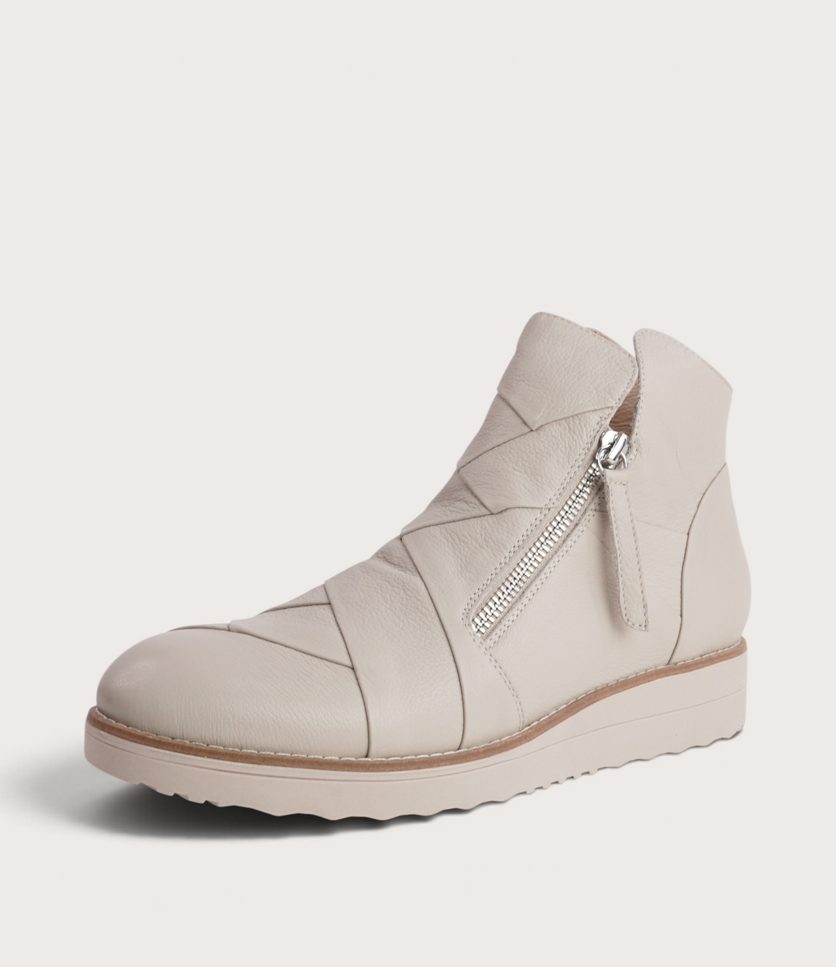 Omeah Vanilla Leather Ankle Boots - TOP END | Shouz