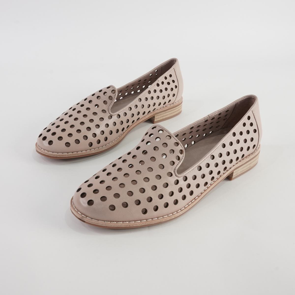 Ariah Nude Leather Loafers