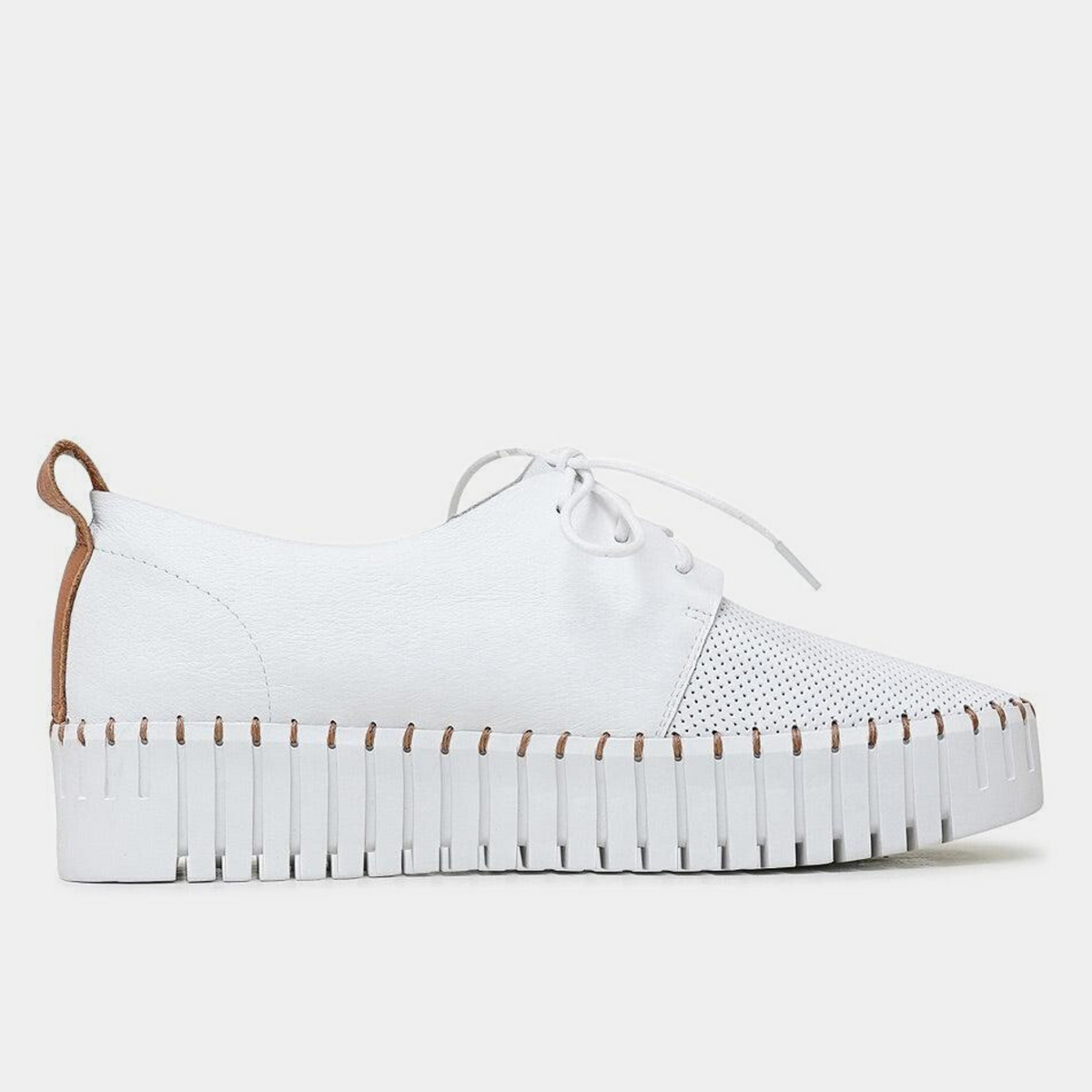 Batu White/ Dark Tan Leather Sneakers - DJANGO AND JULIETTE | Shouz