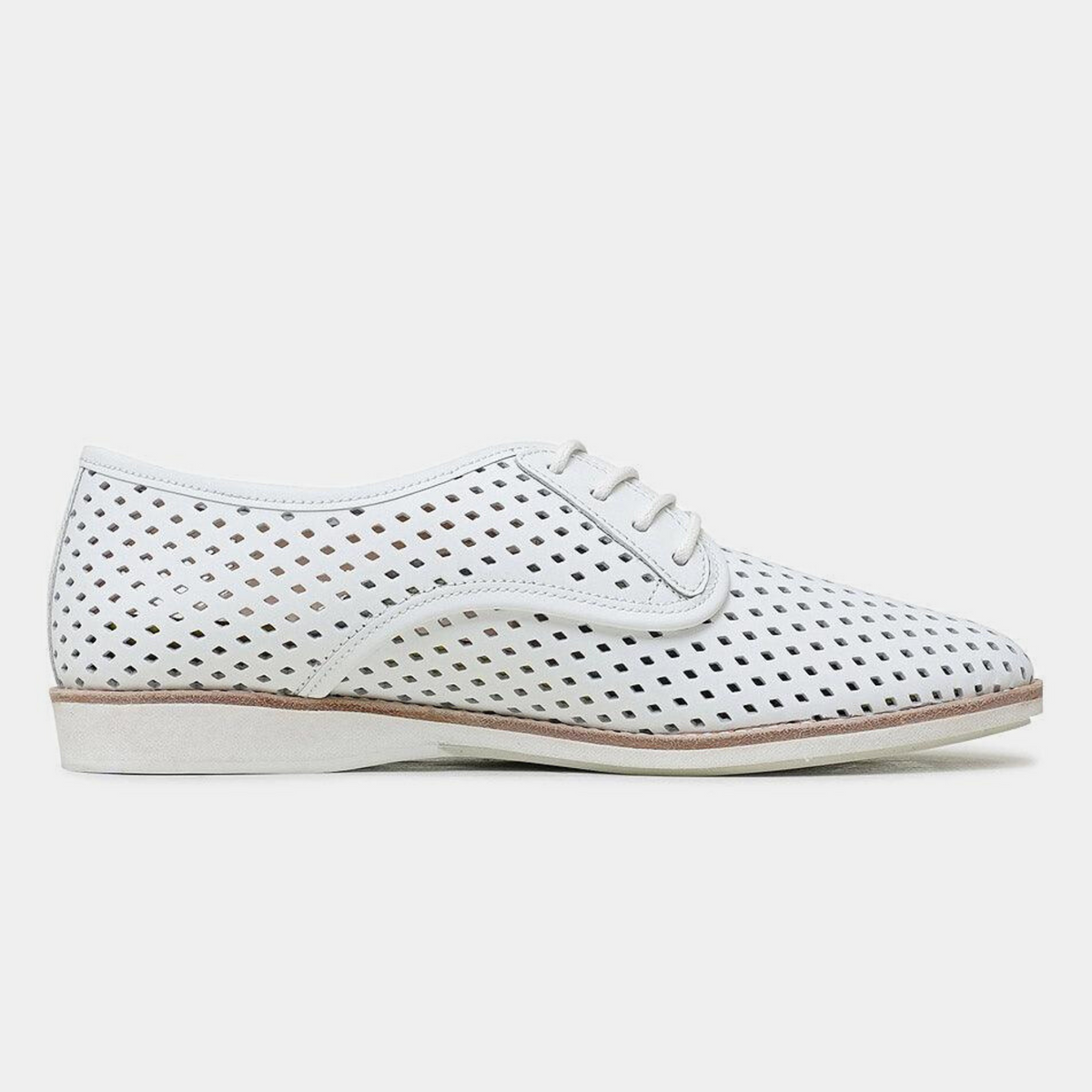 Derby Punch White Leather Lace Up Flats - ROLLIE | Shouz