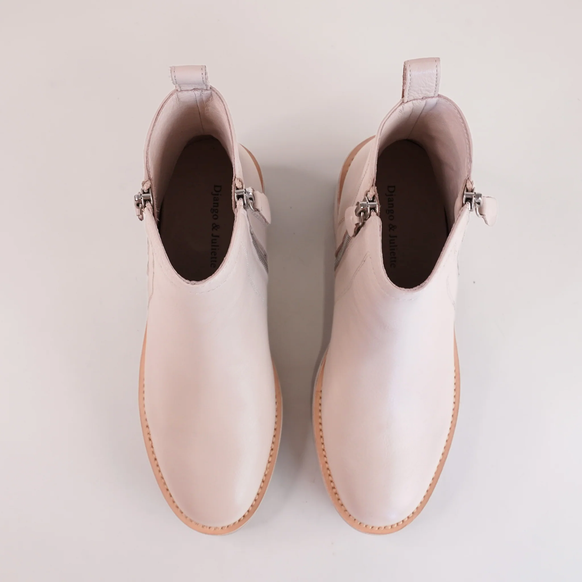 Waizey Nougat Leather Ankle Boots - DJANGO AND JULIETTE | Shouz