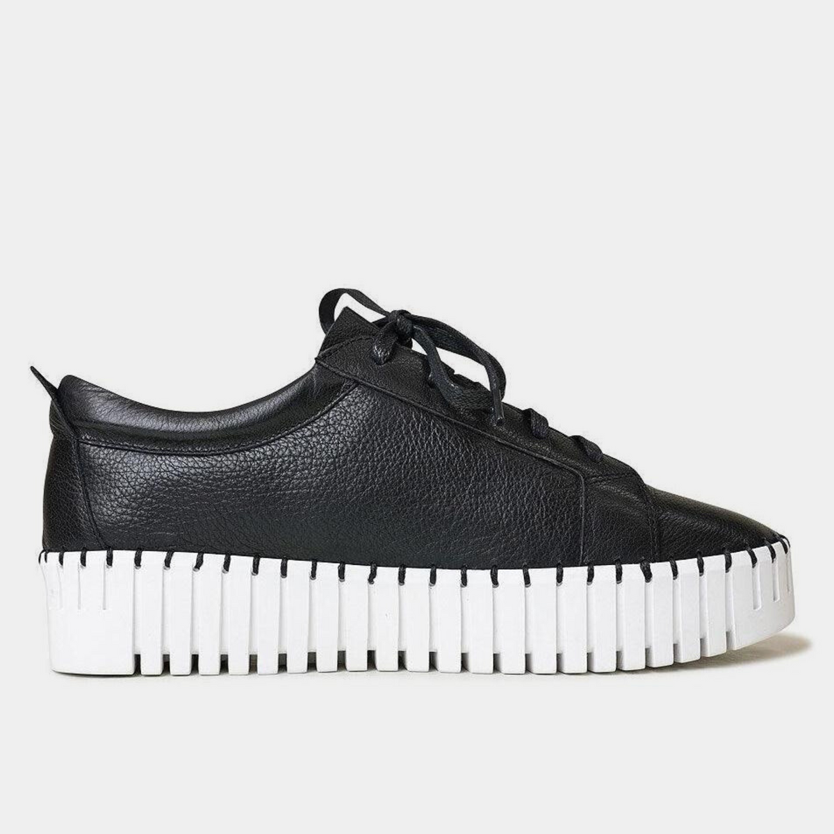 Bump Black Leather Sneakers - DJANGO AND JULIETTE | Shouz