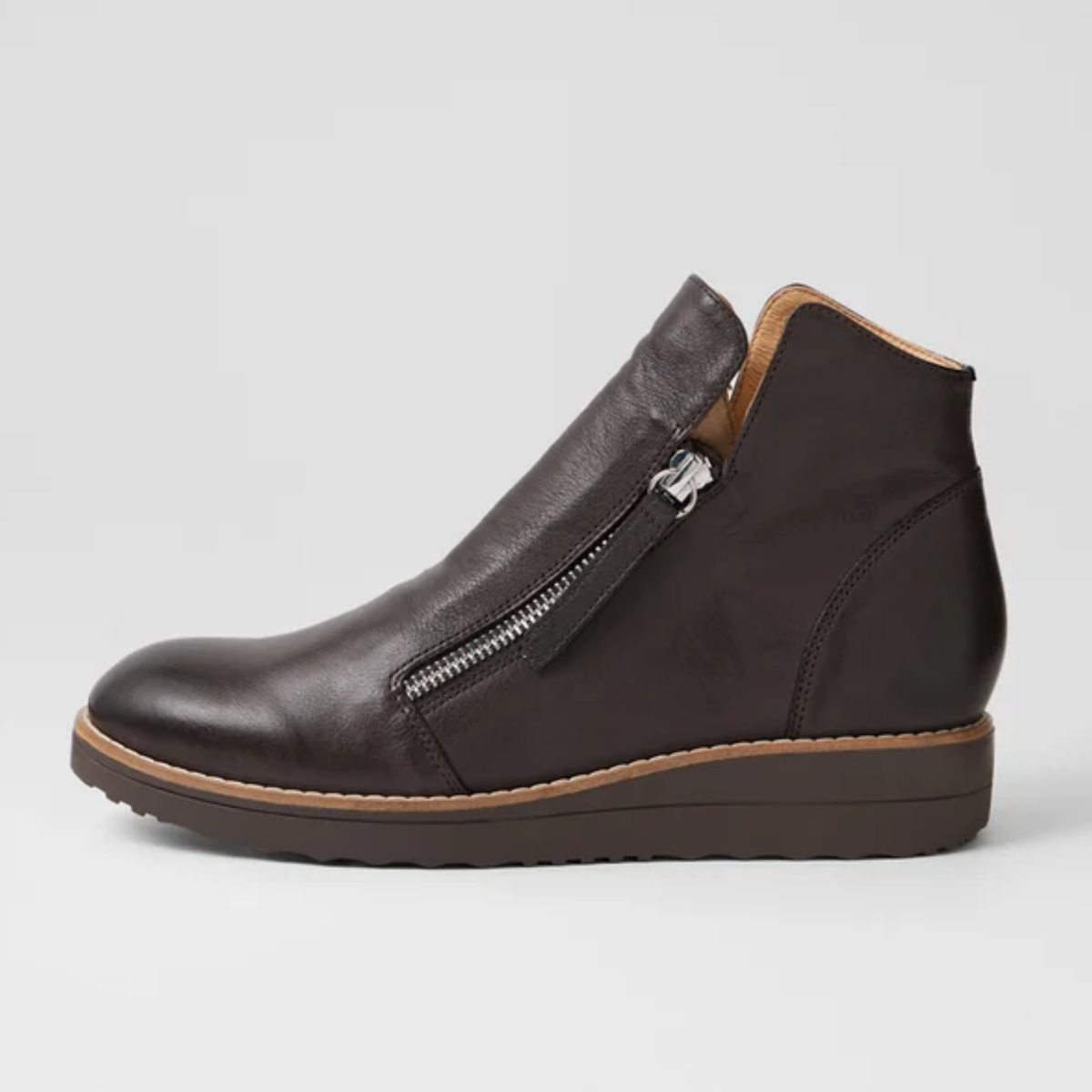 Ohmy Choc Leather/ Choc Sole Ankle Boots - TOP END | Shouz