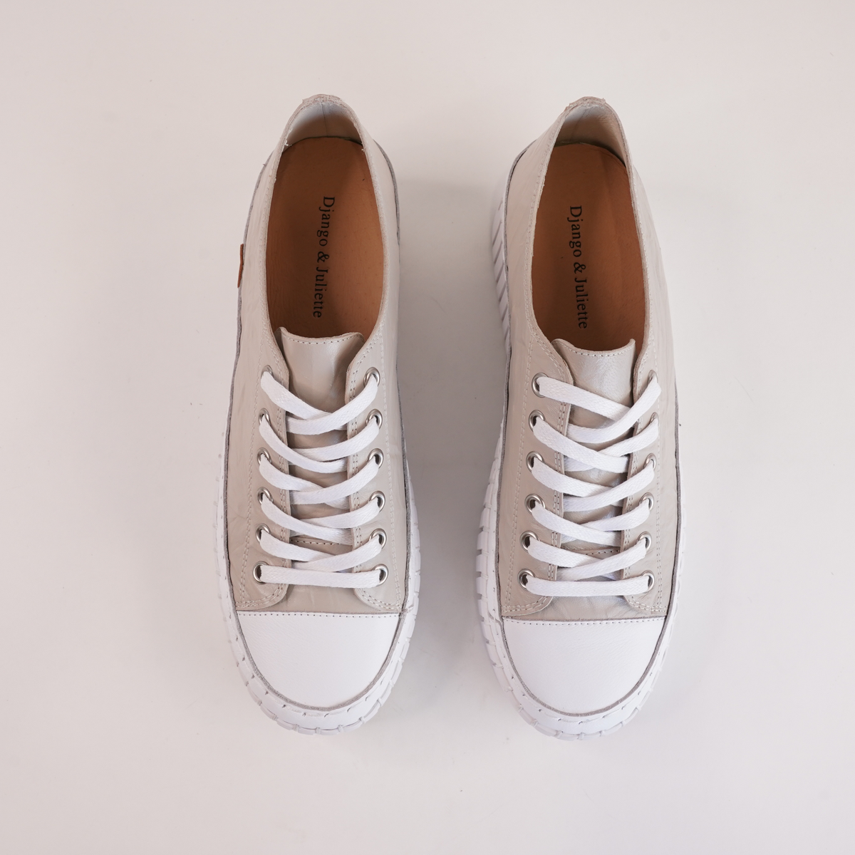 Baselo White/ Almond Leather Sneakers - DJANGO AND JULIETTE | Shouz