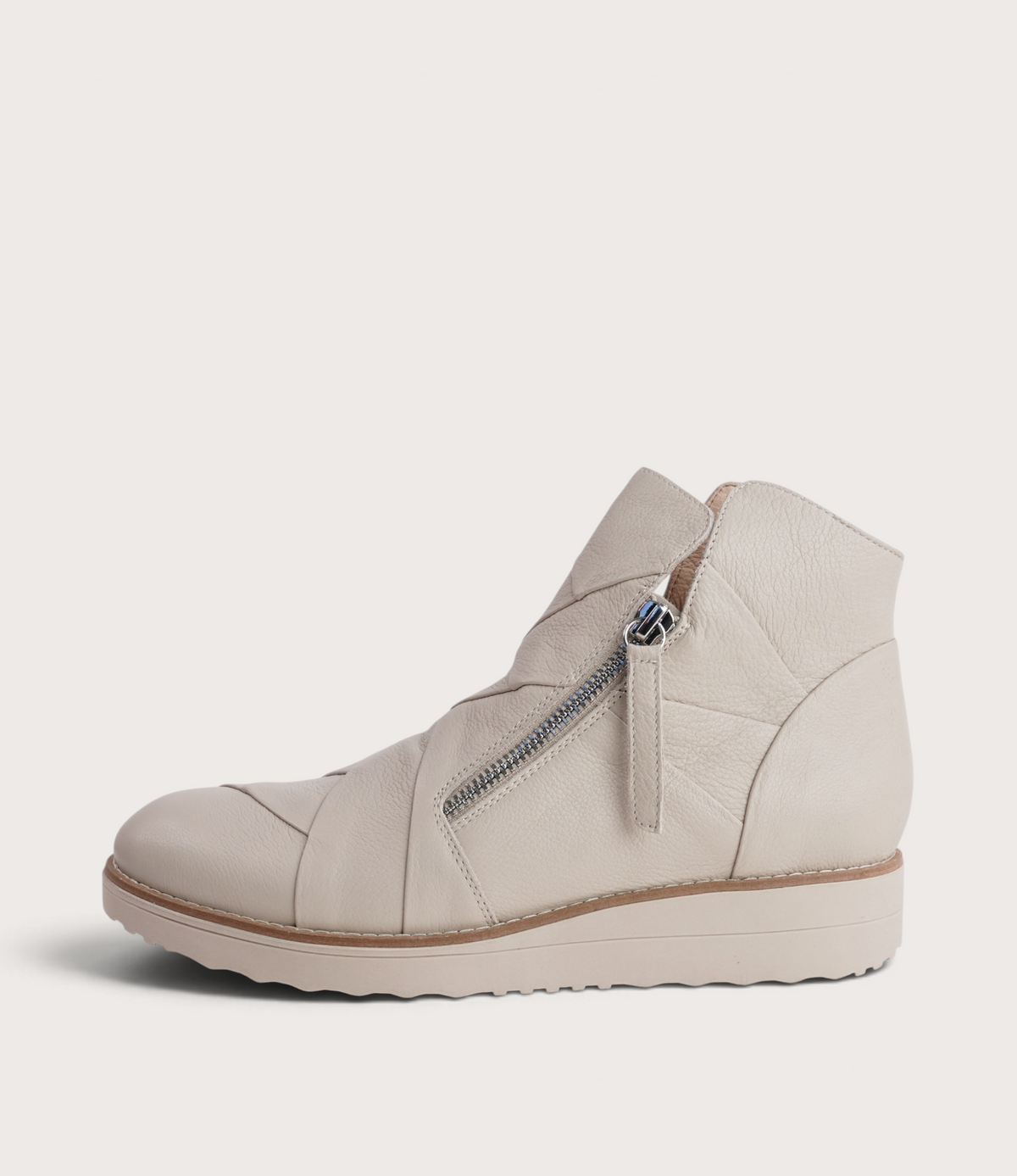 Omeah Vanilla Leather Ankle Boots - TOP END | Shouz