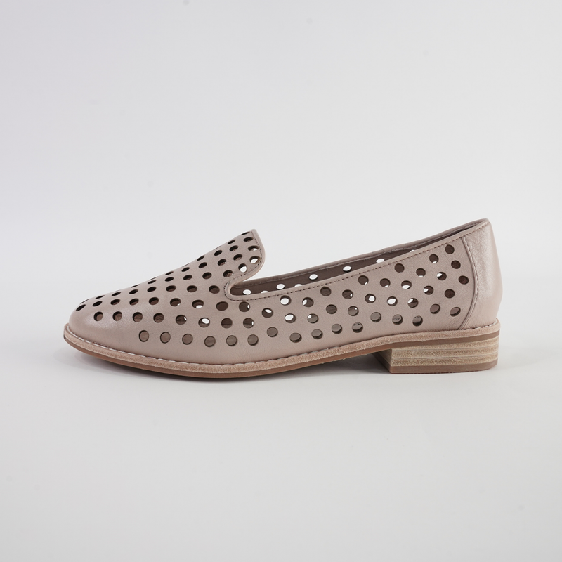 Ariah Nude Leather Loafers