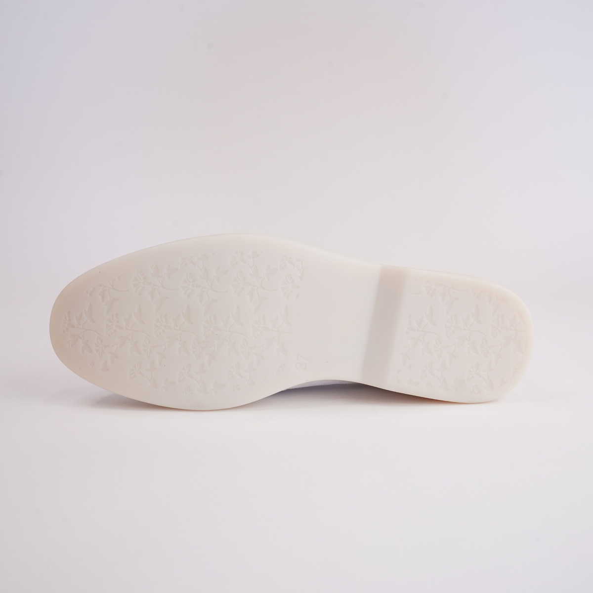 Lydea White Leather Loafers - DJANGO AND JULIETTE | Shouz