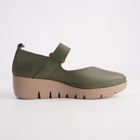 Solo Dark Olive Leather Flats - SALA | Shouz