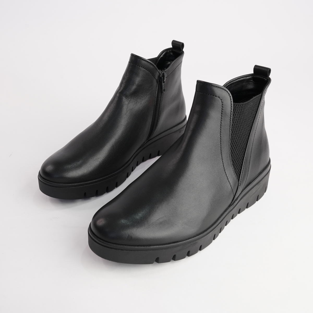 Gertie Black Leather Ankle Boots - GABOR | Shouz