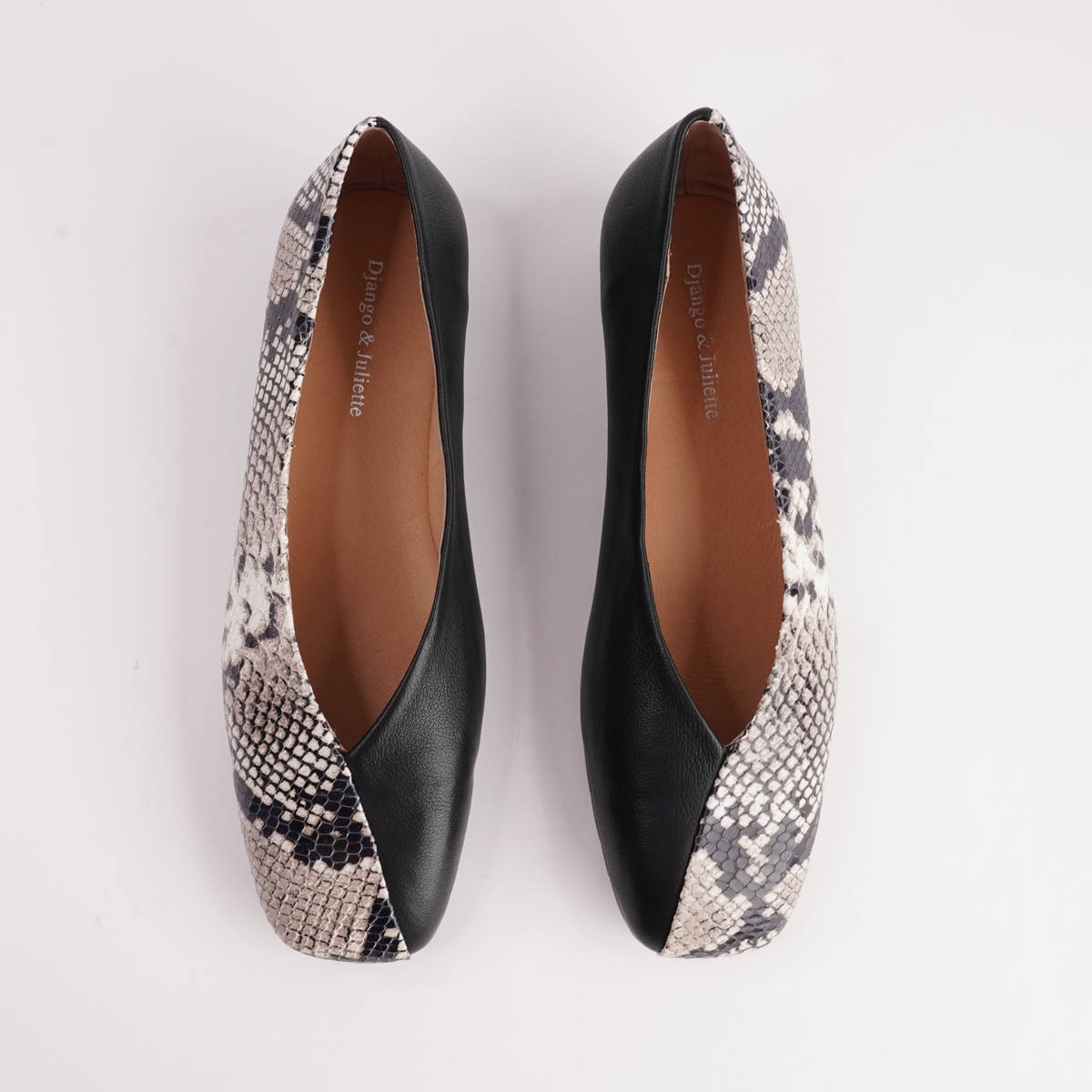 Paydes Black White Snake/ Black Leather Flats - DJANGO AND JULIETTE | Shouz