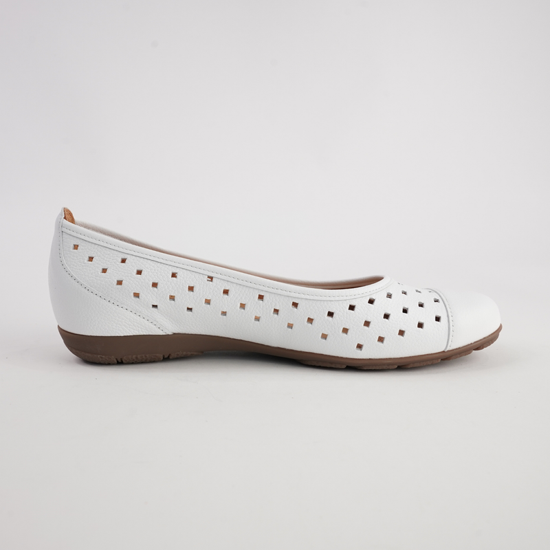 Skylar White Leather Ballet Flats