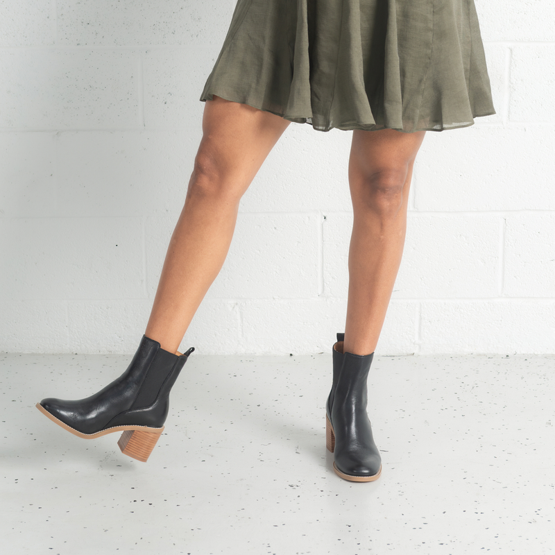 Chai Black Leather Ankle Boots