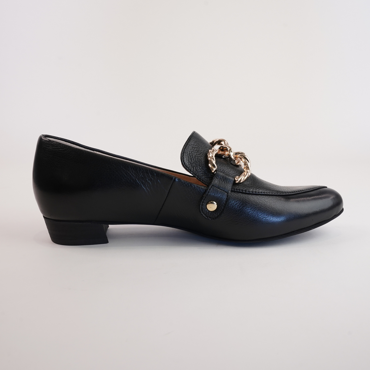 Esben Black/ Black Heel Leather Loafers - DJANGO AND JULIETTE | Shouz