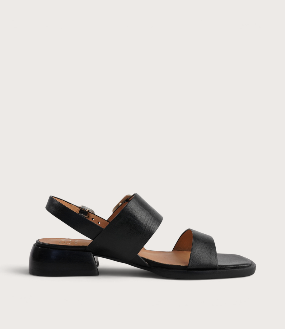 Ikam Black Leather Sandals