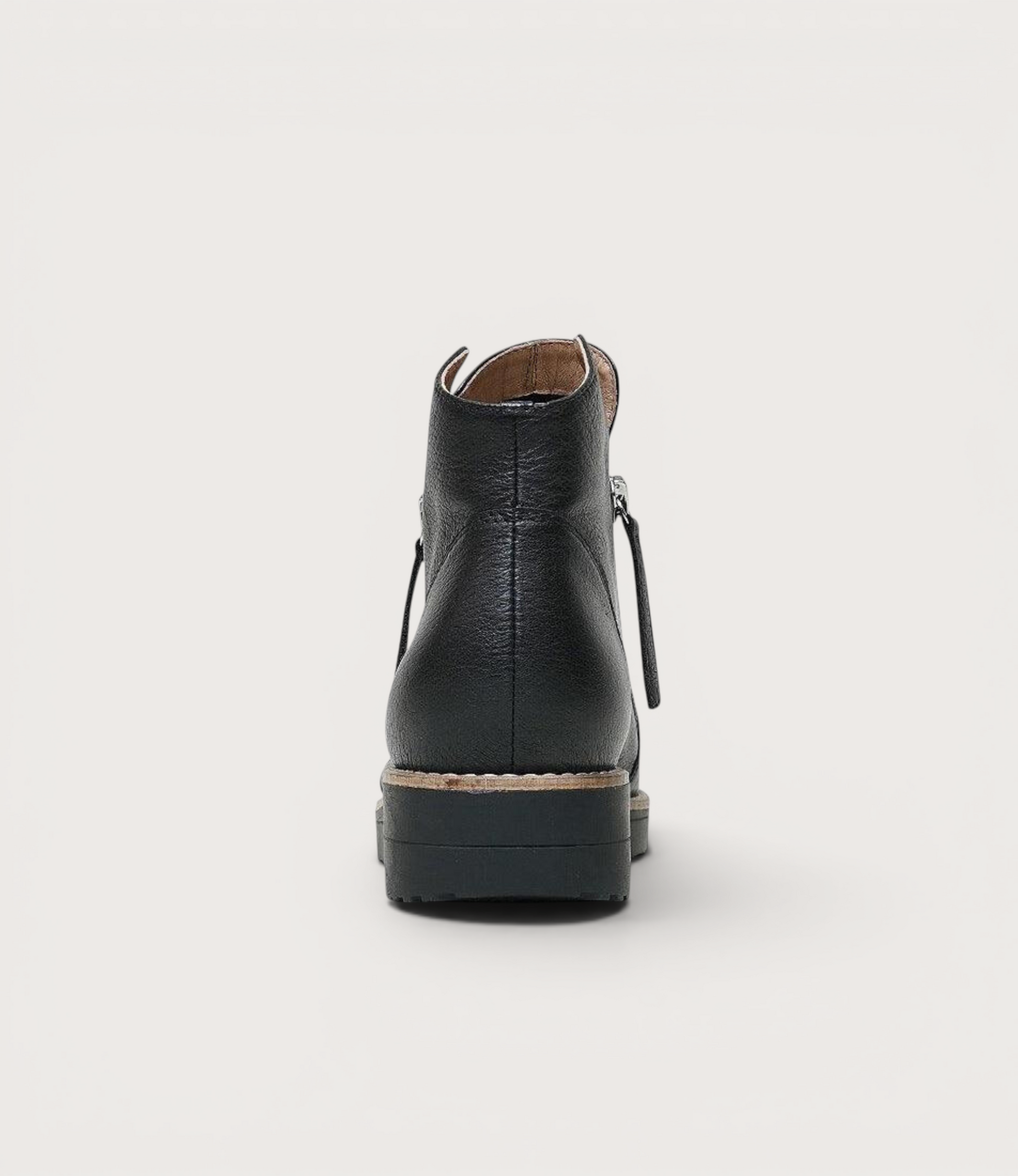 Ohmy Black/ Black Leather Ankle Boots