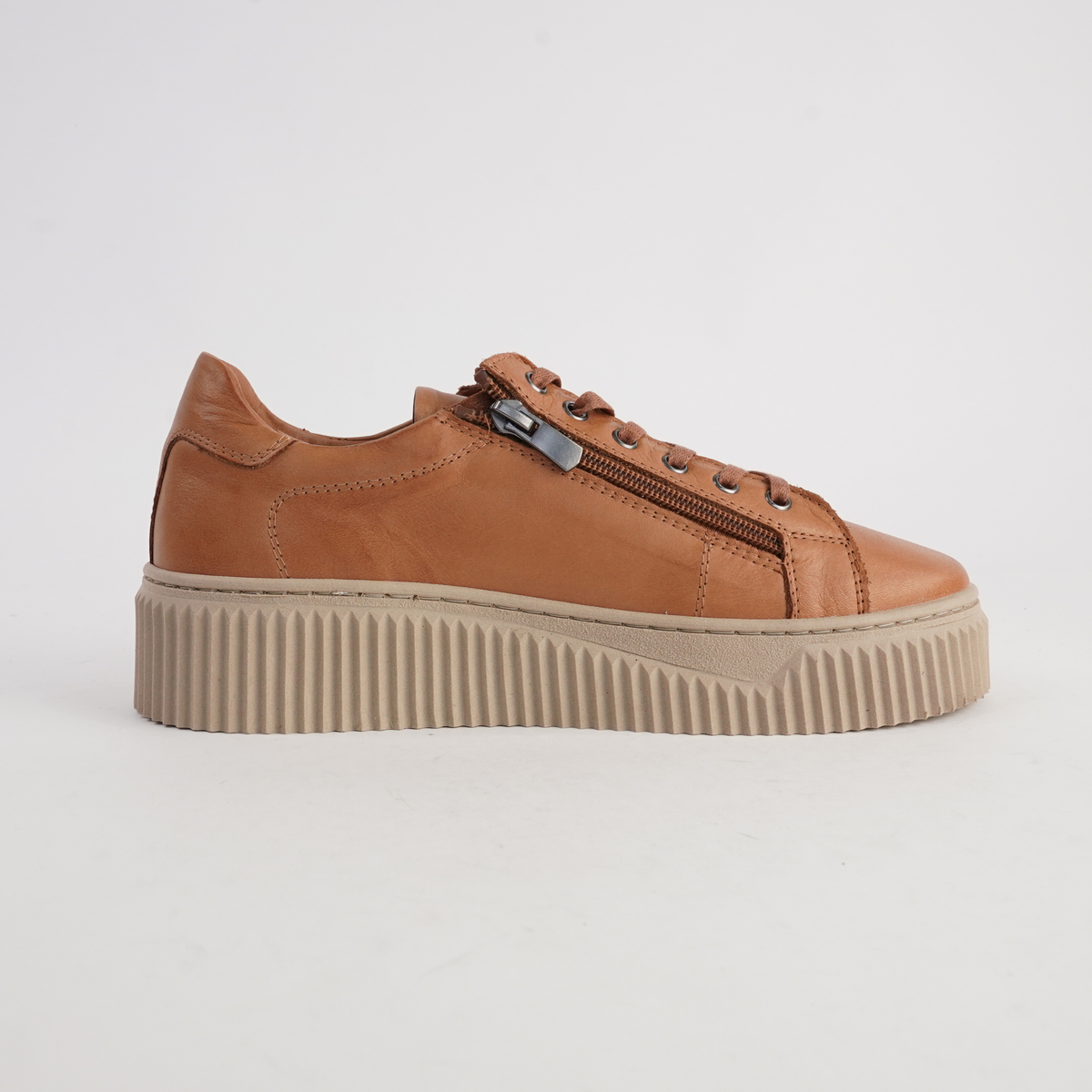 Bonnie Coconut Leather Sneakers - SALA | Shouz