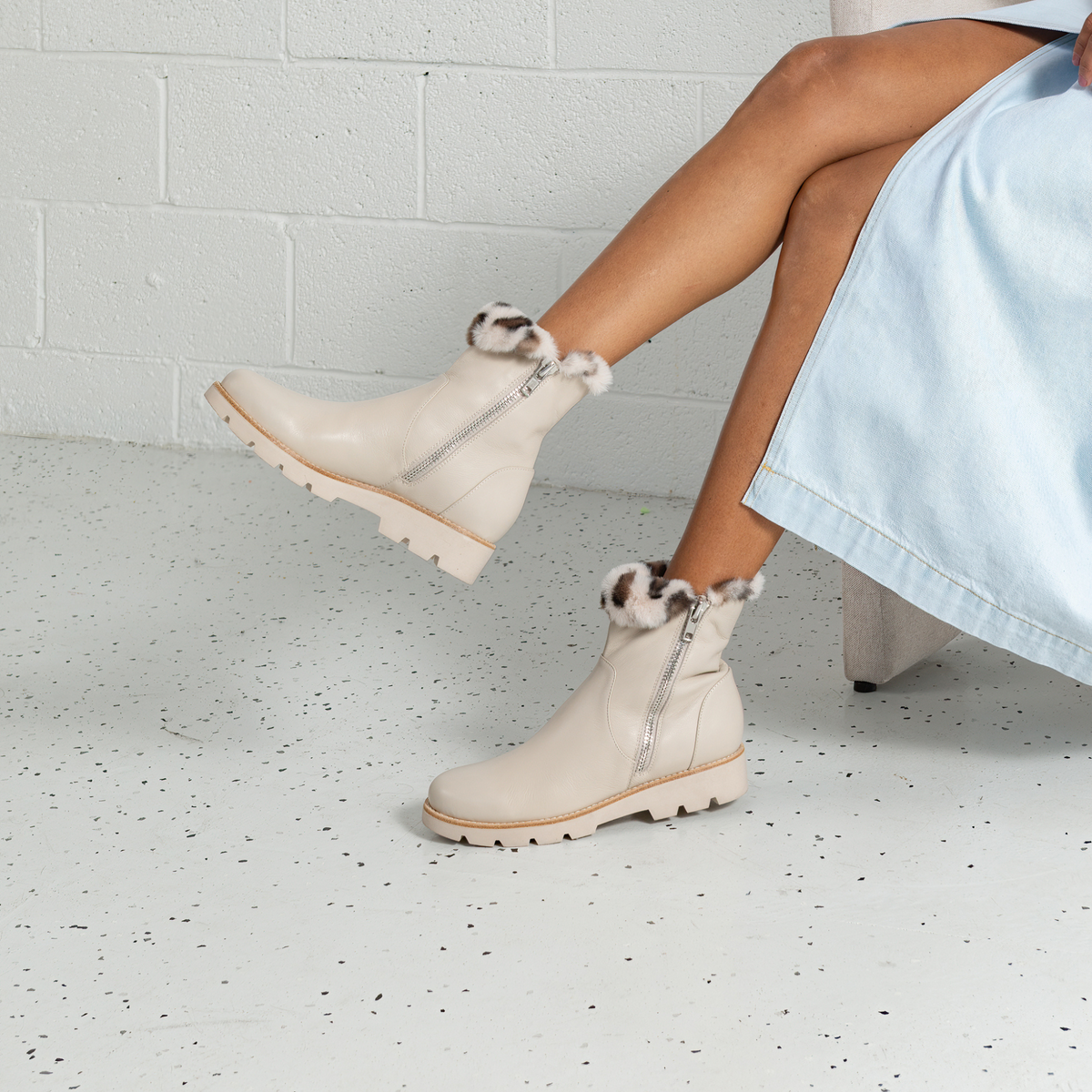 Dlinga Vanilla/ White Leopard Fur Leather Boots