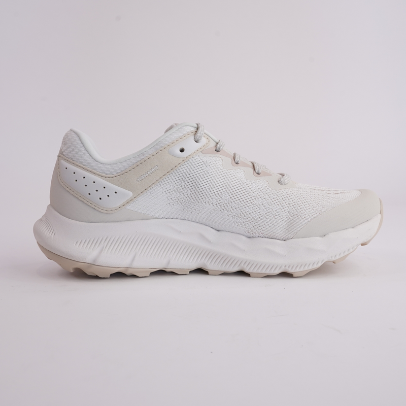 Antora 4 Eggshell Sneakers