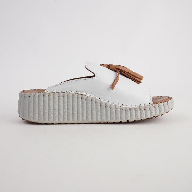 Sonny White/ Coconut Leather Slides