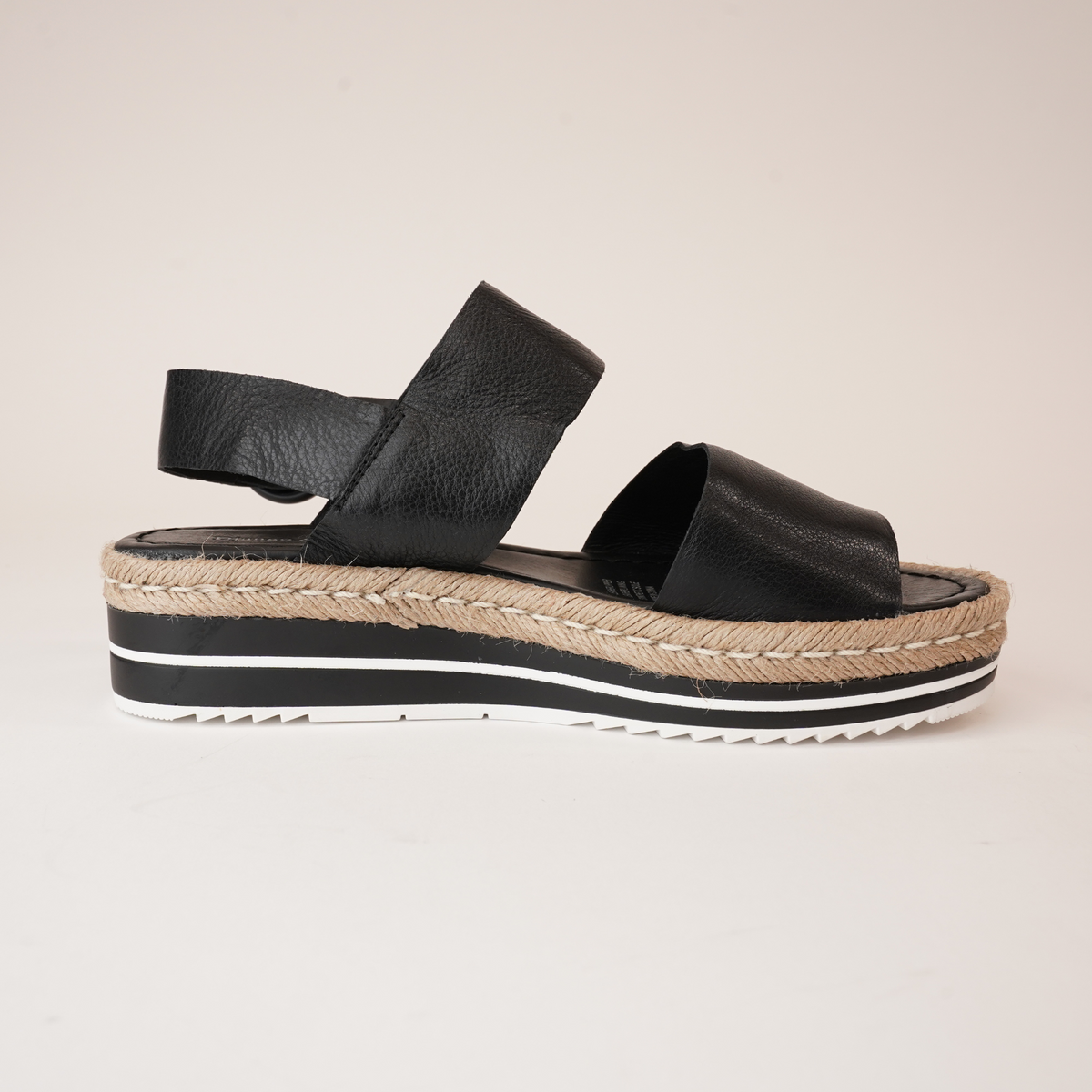 Atha Black Leather Sandals - DJANGO AND JULIETTE | Shouz